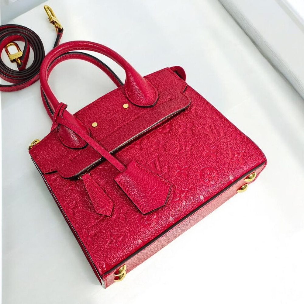 ✨️Authentic Louis Vuitton Pont Neuf Empreinte Mini Crossbody Bag - Picture 8 of 16